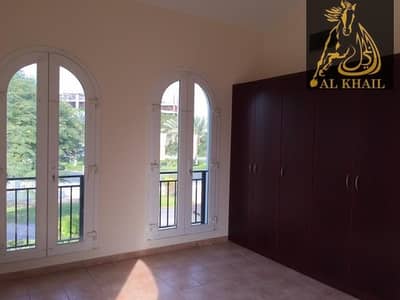 High-End 4 BR End Unit Townhouse with Pool View Fully Landscaped Best Location High-End 4 BR End Unit Townhouse with Pool View Fully Landscaped Best Location