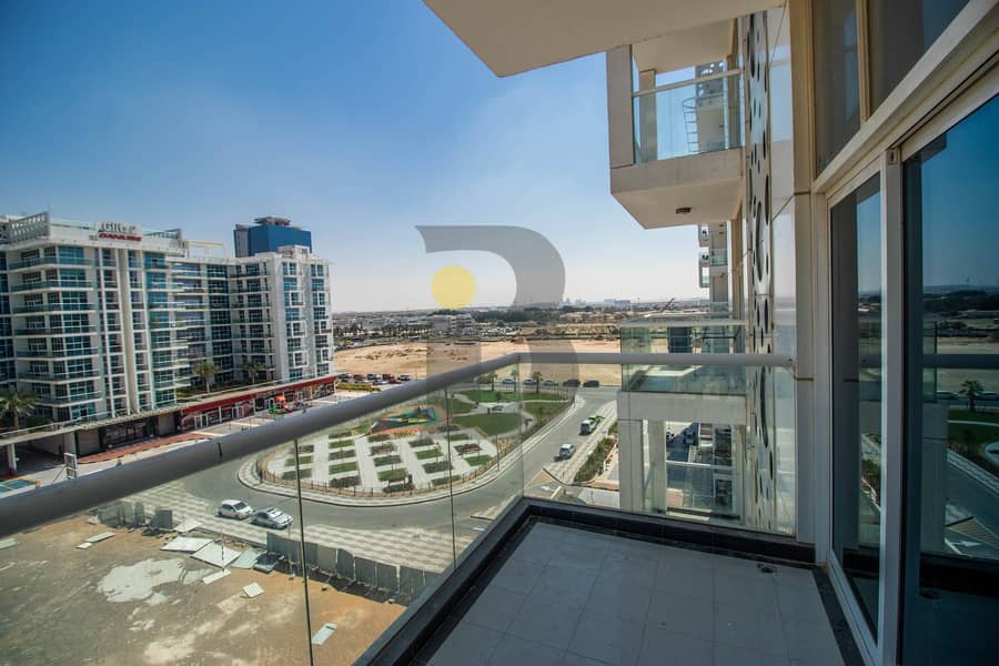 Contemporary 2 Bedroom in a State of the Art Building