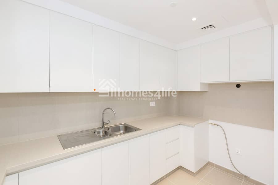 5 Brand New Apartment l Beautiful View | Call to View