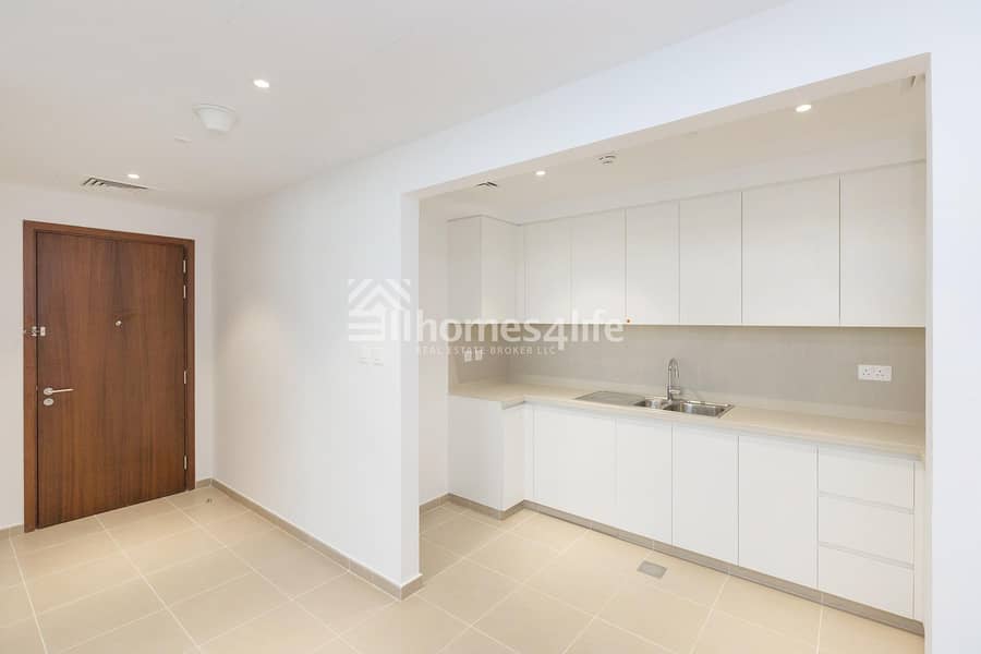 6 Brand New Apartment l Beautiful View | Call to View
