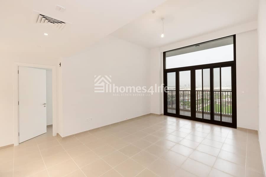 8 Brand New Apartment l Beautiful View | Call to View