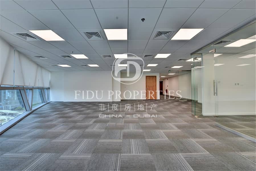 Fully Fitted Office | Glass Partition | Low Floor