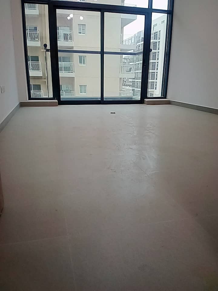 BRAND NEW HUGE SIZE 1BHK WITH BIG CLOSE KITCHEN BALCONY WARDROBES GYM BBQ AREA  AND 2 PARKING ,,,RENT ONLY 37K