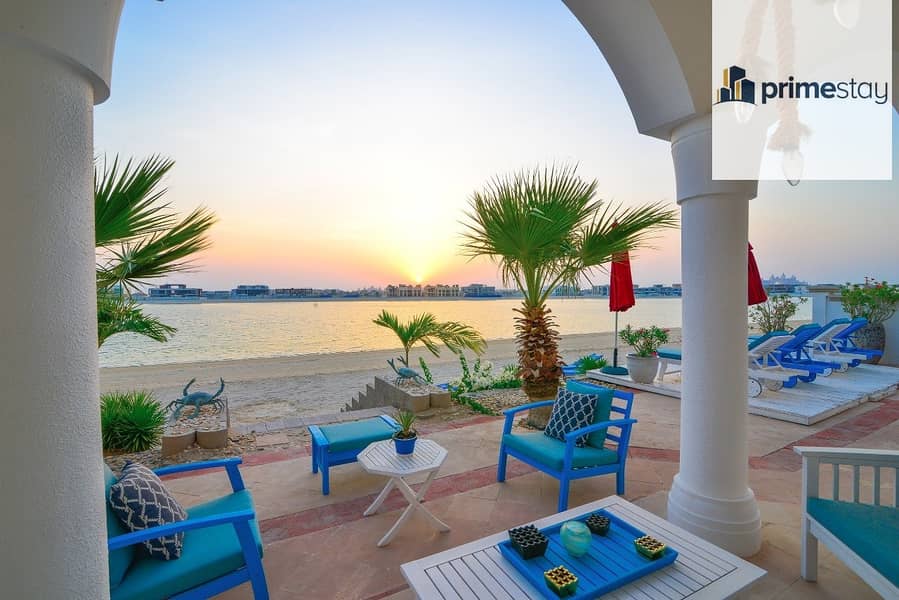 15 Stunning 5BR Villa with Private Pool in Palm