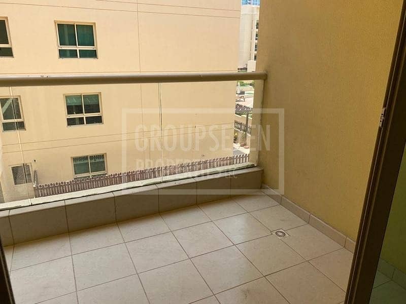 8 1 Bed Apartment for Rent in Greens