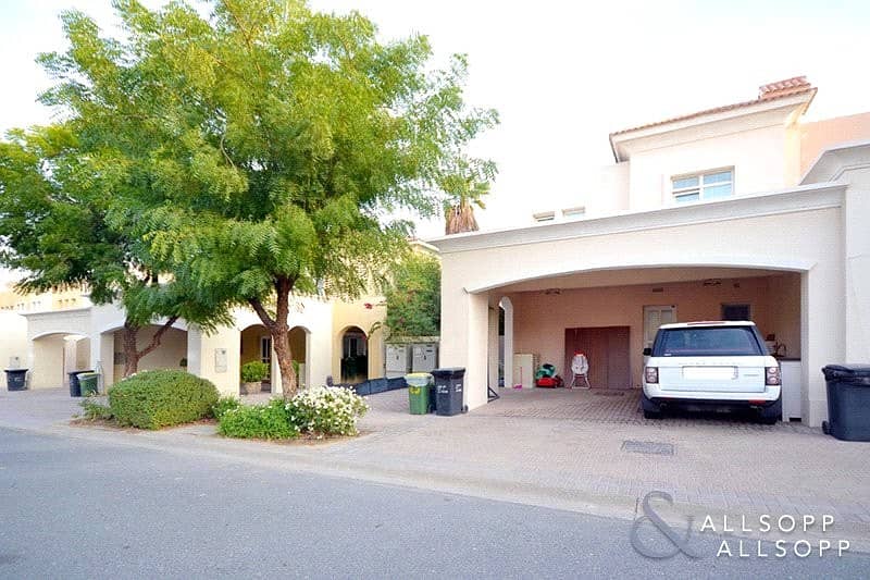 Landscaped Garden | End Unit | 3 Bedrooms Landscaped Garden | End Unit | 3 Bedrooms