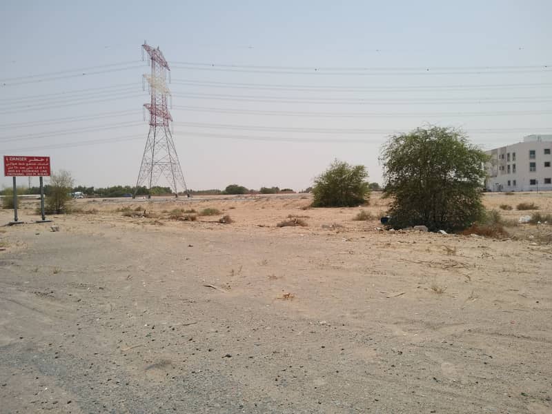 A piece of land in Al-Nuaimia . . Residential investment area of 3,600 feet Street and railway.