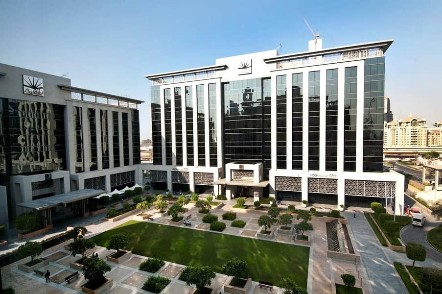 Emaar Square | Fitted office | Community view