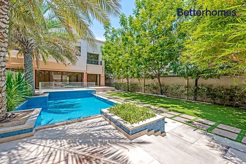 5 Bedrooms|Well Maintained|Swimming pool