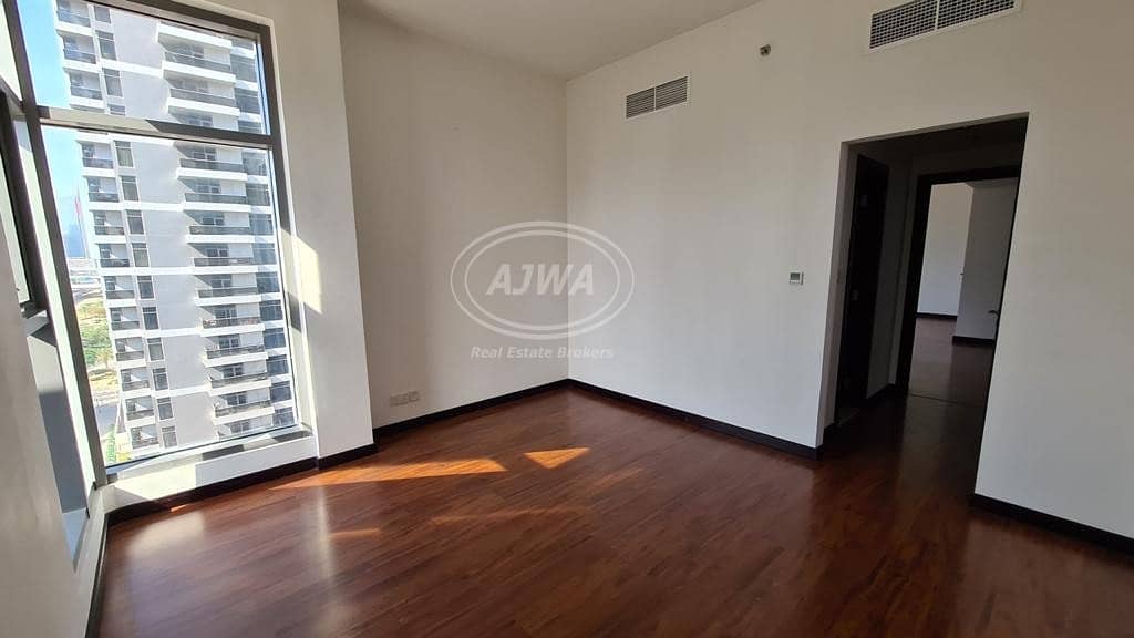 39 Large size 1 Bedroom | Unfurnished | Chiller Free | Near Metro