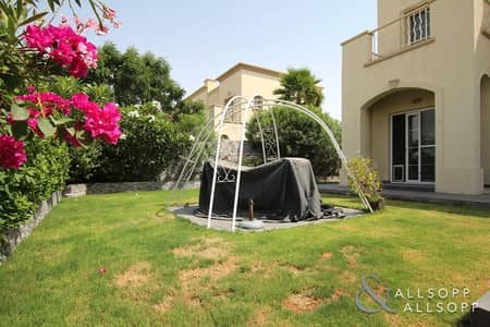 EXCLUSIVE | Close To Lake | Two Bed | 4E EXCLUSIVE | Close To Lake | Two Bed | 4E