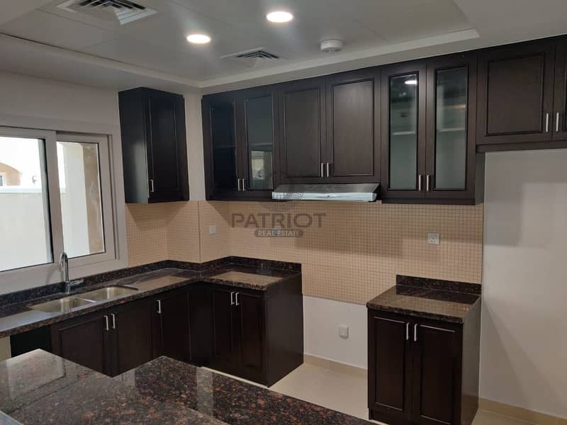 14 Brand New Townhouse | Key On Hand | Good Location