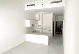 SPACIOUS 1BR + MAID