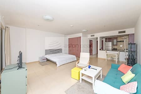 Fully Furnished Fully Furnished