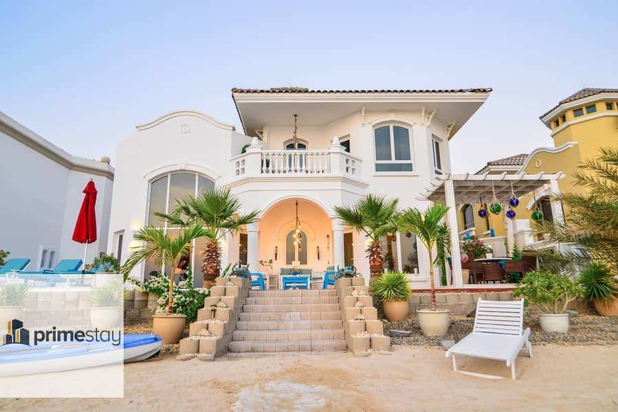 29 Stunning 5BR Villa with Private Pool in Palm