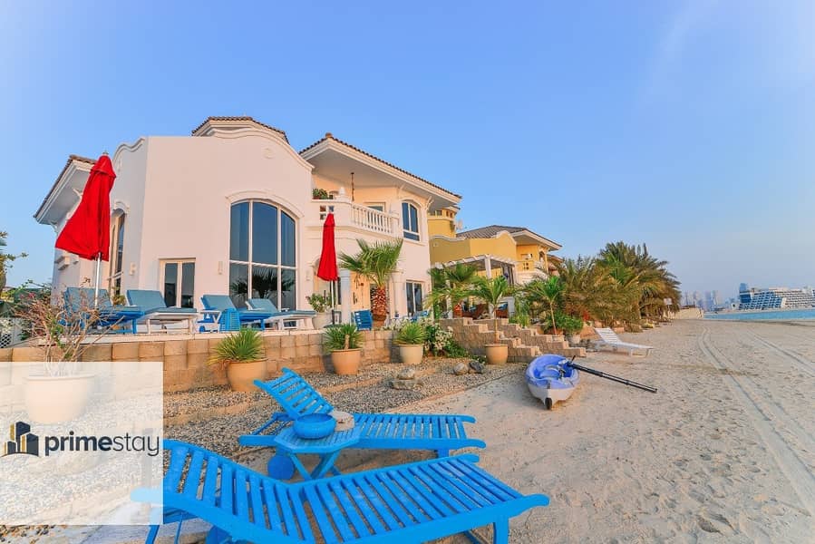 41 Stunning 5BR Villa with Private Pool in Palm