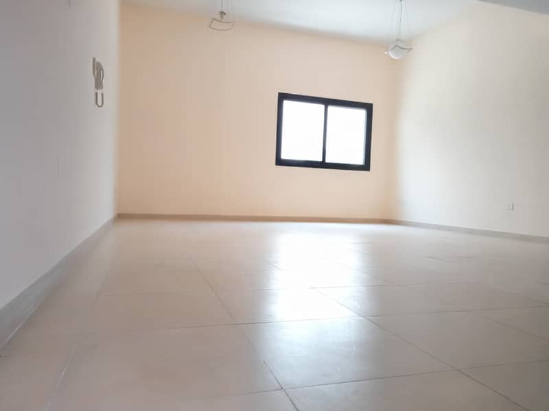 1 month free studio available for rent on Damascus street