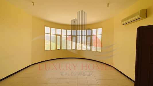 Private Entrance Spacious Apt with Huge Layout