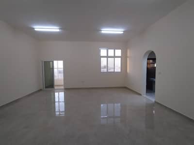 Stunning 3 Bedroom Majlis with Balcony Elevator and Covered Parking in Al Shamkha