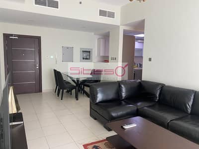 Furnished 2BH + maids / Courtyard view /4 cheques Furnished 2BH + maids / Courtyard view /4 cheques