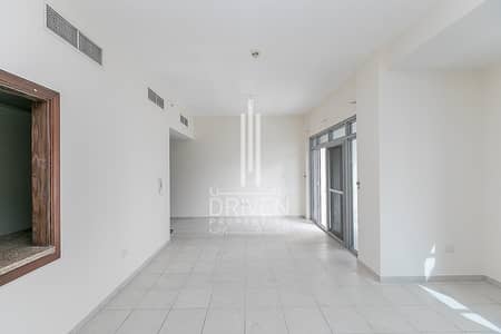 All in En-suite Bedroom with Pool Facing All in En-suite Bedroom with Pool Facing