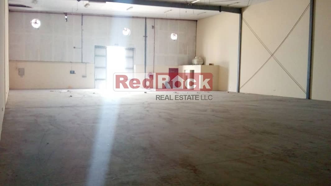 Grab the Deal 11600 Sqft Warehouse at AED 19/Sqft only in DIP