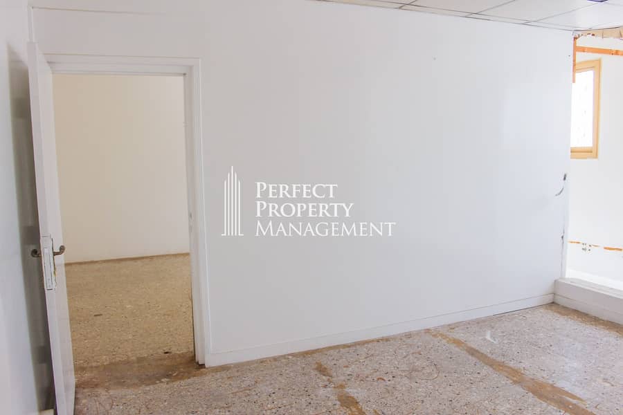 Shop for rent in a prime location in RAK City