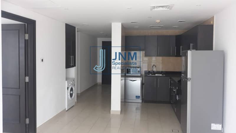 Ready to Move | Spacious 2 Bed | 2 Parking Slots