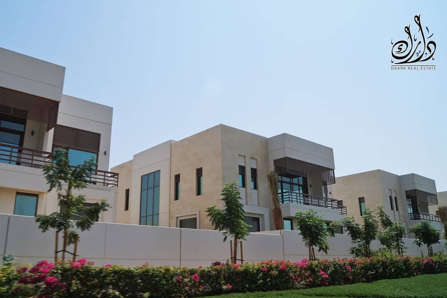 2 your New Villa ( Ready to Move in )in Dubai downtown with 10 years installment