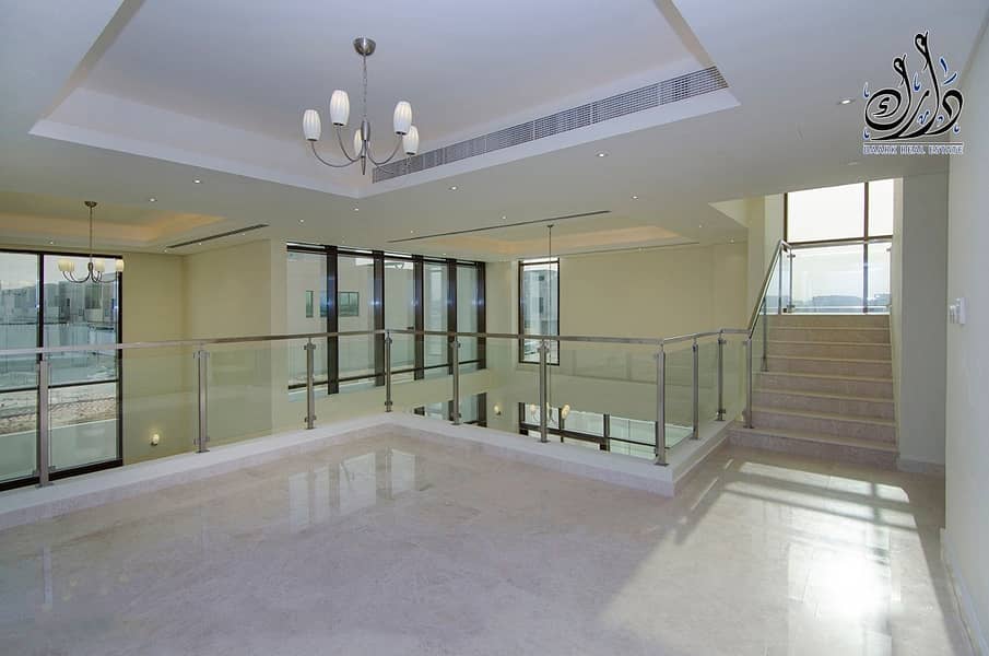 4 your New Villa ( Ready to Move in )in Dubai downtown with 10 years installment