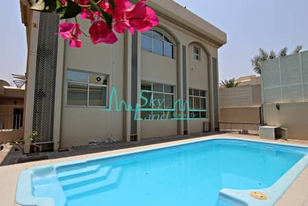 Spacious 4 Bed+M Villa With A Private Pool