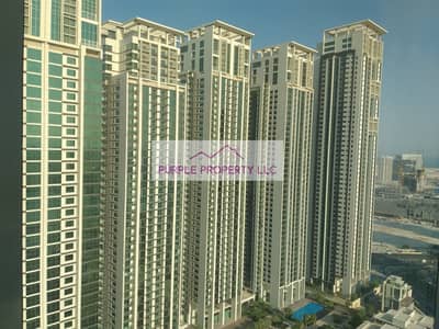 Spacious 2 bedroom apartment available for rent in Marina square just 75k Spacious 2 bedroom apartment available for rent in Marina square just 75k