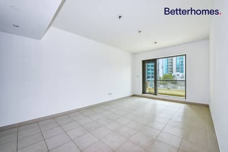 Bright|Corner Unit|Vacant|Boulevard View Bright|Corner Unit|Vacant|Boulevard View