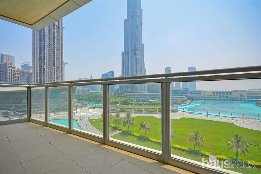 Stunning Fountain & Khalifa Views | Upgraded