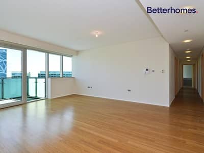 Beautiful apartment w/ Partial Sea & Garden View Beautiful apartment w/ Partial Sea & Garden View