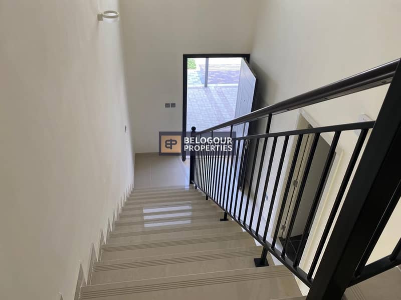 Big Size 3Bed+Maid Townhouses in Akoya Oxygen Big Size 3Bed+Maid Townhouses in Akoya Oxygen