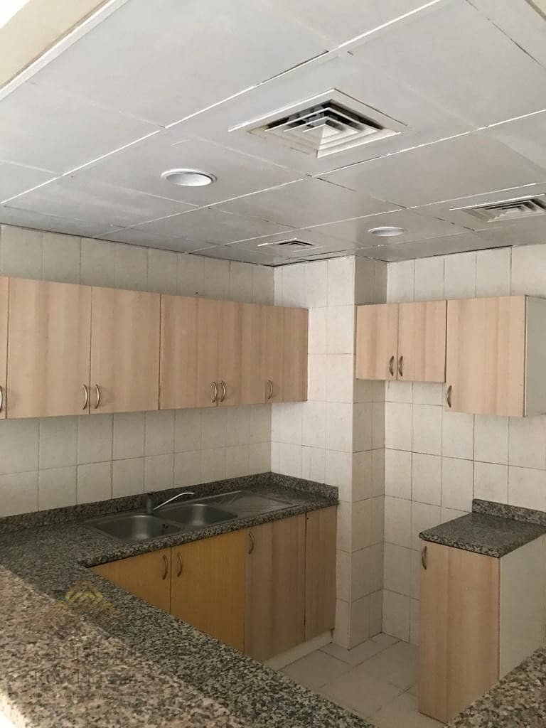 17 One BR Available in Greece Cluster