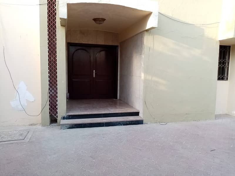 3 bedroom hall villa for rent in Al Nasserya main road