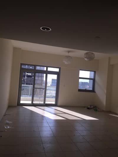 BUSINESS BAY EXECUTIVE TOWER LARGE ONE BEDROOM WITH LAUNDRY SHAIKH ZAYED ROAD VIEW FOR RENT IN JUST 55,000/-