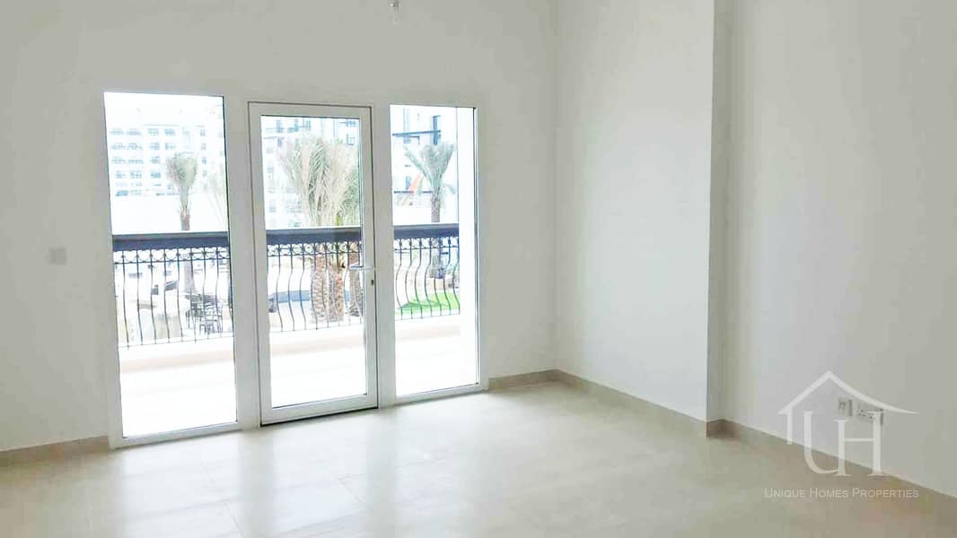 One Bed Room Appartment for Sale with Balcony