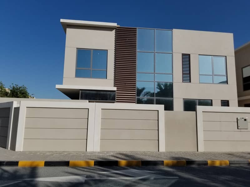 Brand New  Villa 5 Bedroom & Maids Room & Majlis  for Rent