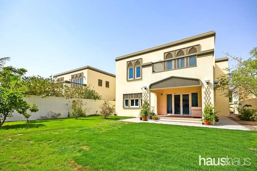 Well Maintained | Close to the Park | Available Well Maintained | Close to the Park | Available