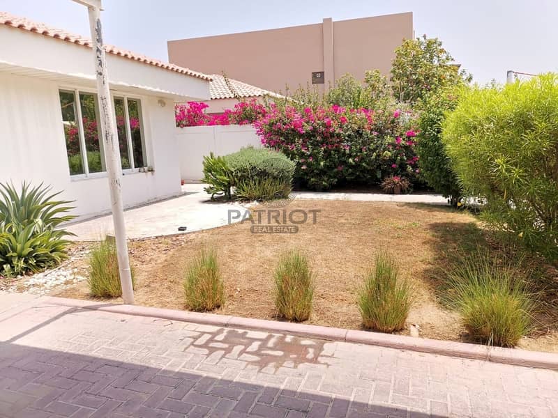 BEAUTIFUL 3 + MAID BEDROOM SINGLE STOREY VILLA IN UMM SUQEIM 2