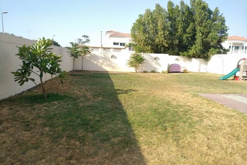 Beautifully Landscaped | Freshly Painted | Massive Play Ground |