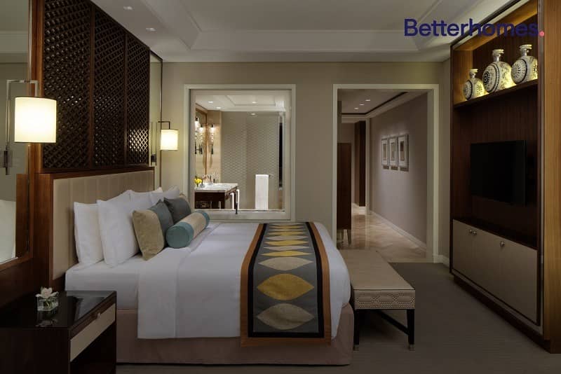 Luxury  Rooms | suites | Mid-High Floor