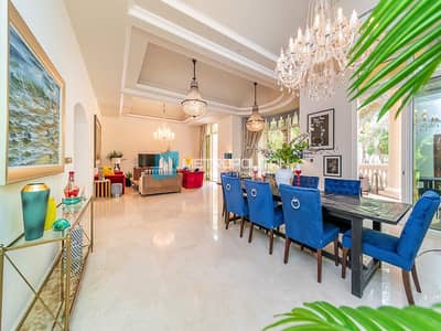 5 Bedroom Villa for Rent in Palm Jumeirah, Dubai - Sea view/furnished/Triple Storey w/ roof top pool 5 Bedroom Villa for Rent in Palm Jumeirah, Dubai - Sea view/furnished/Triple Storey w/ roof top pool