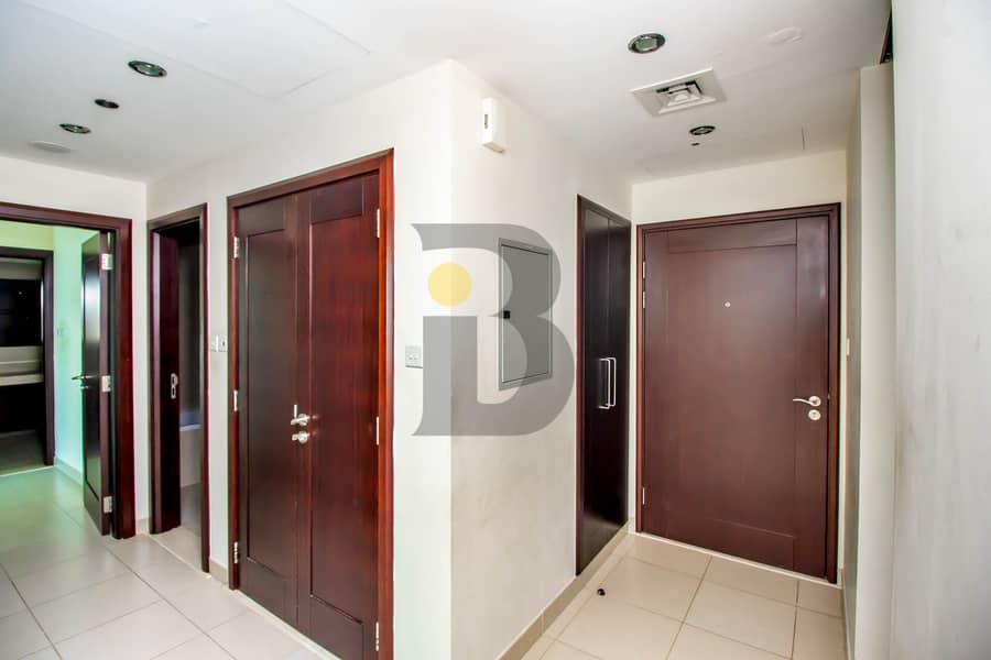 Spacious 2 BR| Private Courtyard|Full Canal View