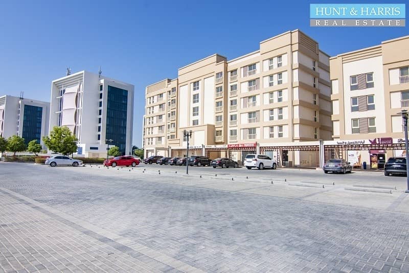 Ready to Move in - Perfect Lifestyle - One bedroom Apartment