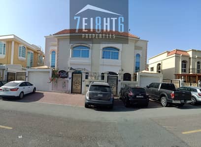 Excellent quality: 4 b/r high quality well maintained semi-independent villa + maids room + sharing s/pool + garden Excellent quality: 4 b/r high quality well maintained semi-independent villa + maids room + sharing s/pool + garden
