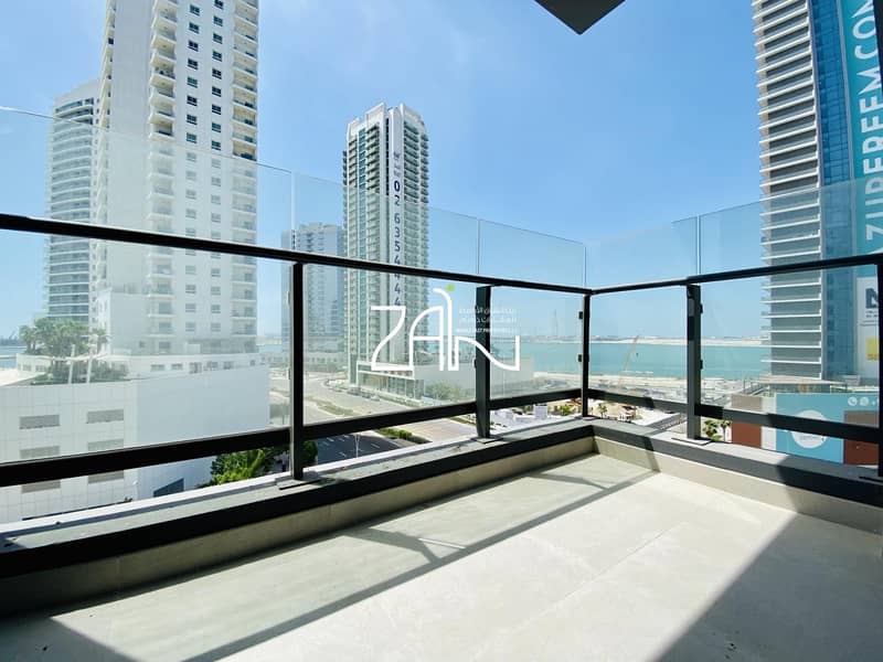 Sea View Spacious 2 BR Apt with 2 Balconies